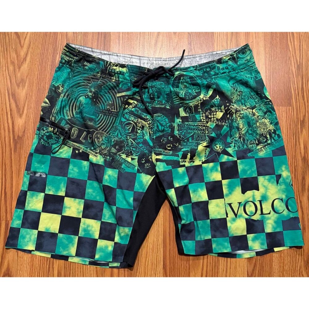 Volcom Plavky Manic Mod Board Shorts Money AOP Mens 36 8" Swim Trunks